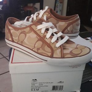 Ladies Sneakers